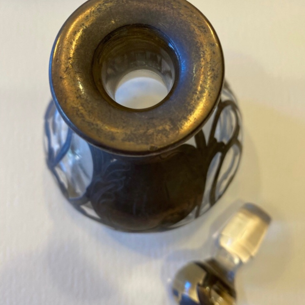 Antique Silver Overlay 
Perfume Bottle. Art Nouveau. - Picture 4 of 5